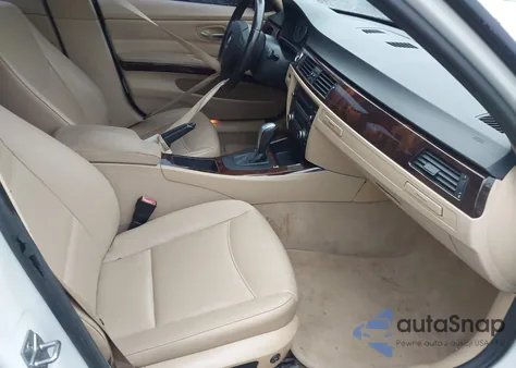 2011 BMW 328I z USA, uszkodzony, nr VIN WBAPH7C52BE683006